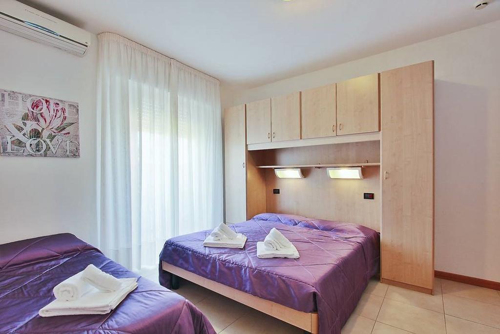 Hotel Carla Lignano Sabbiadoro Exterior foto